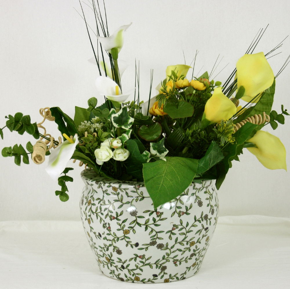Ceramic Planter, Vintage Green & White Floral Design Ceramic Planter, Vintage Green & White Floral Design