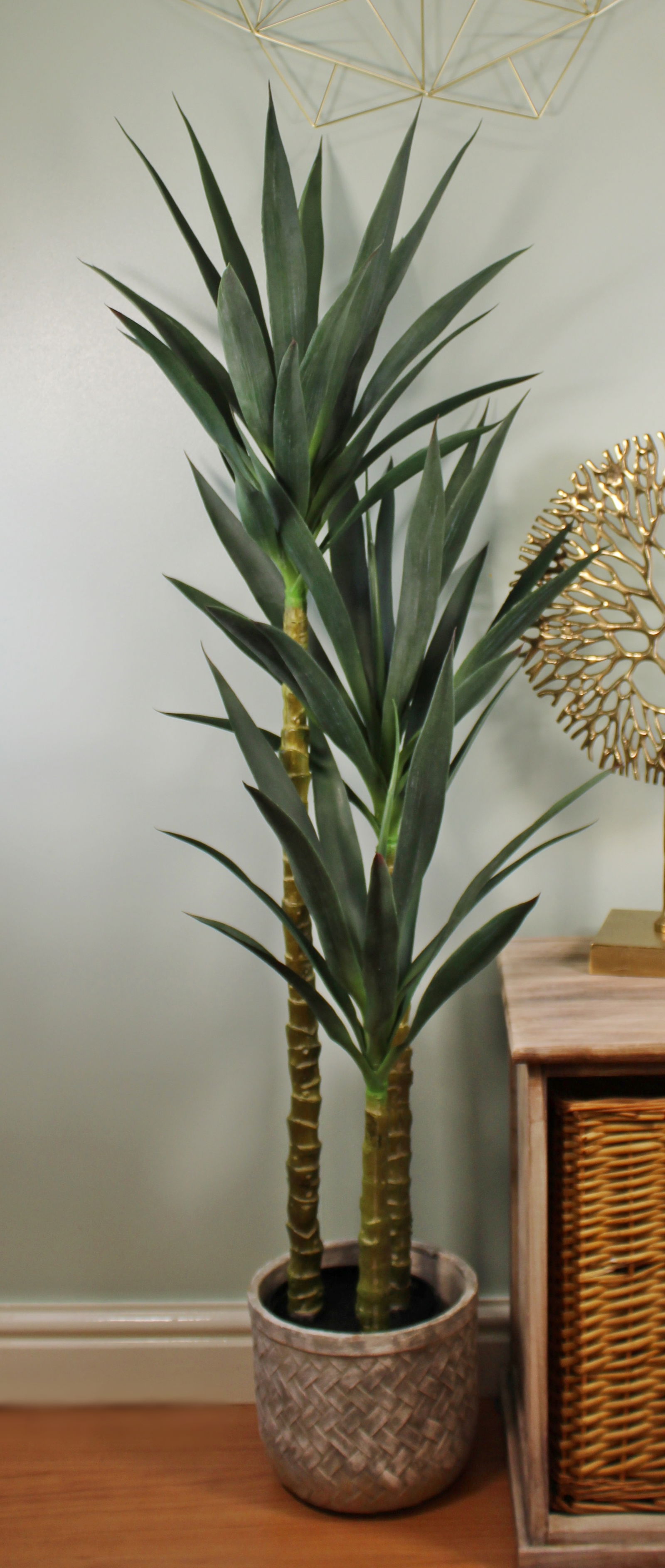 Artificial Triple Trunk Yucca Tree, 140cm Artificial Triple Trunk Yucca Tree, 140cm