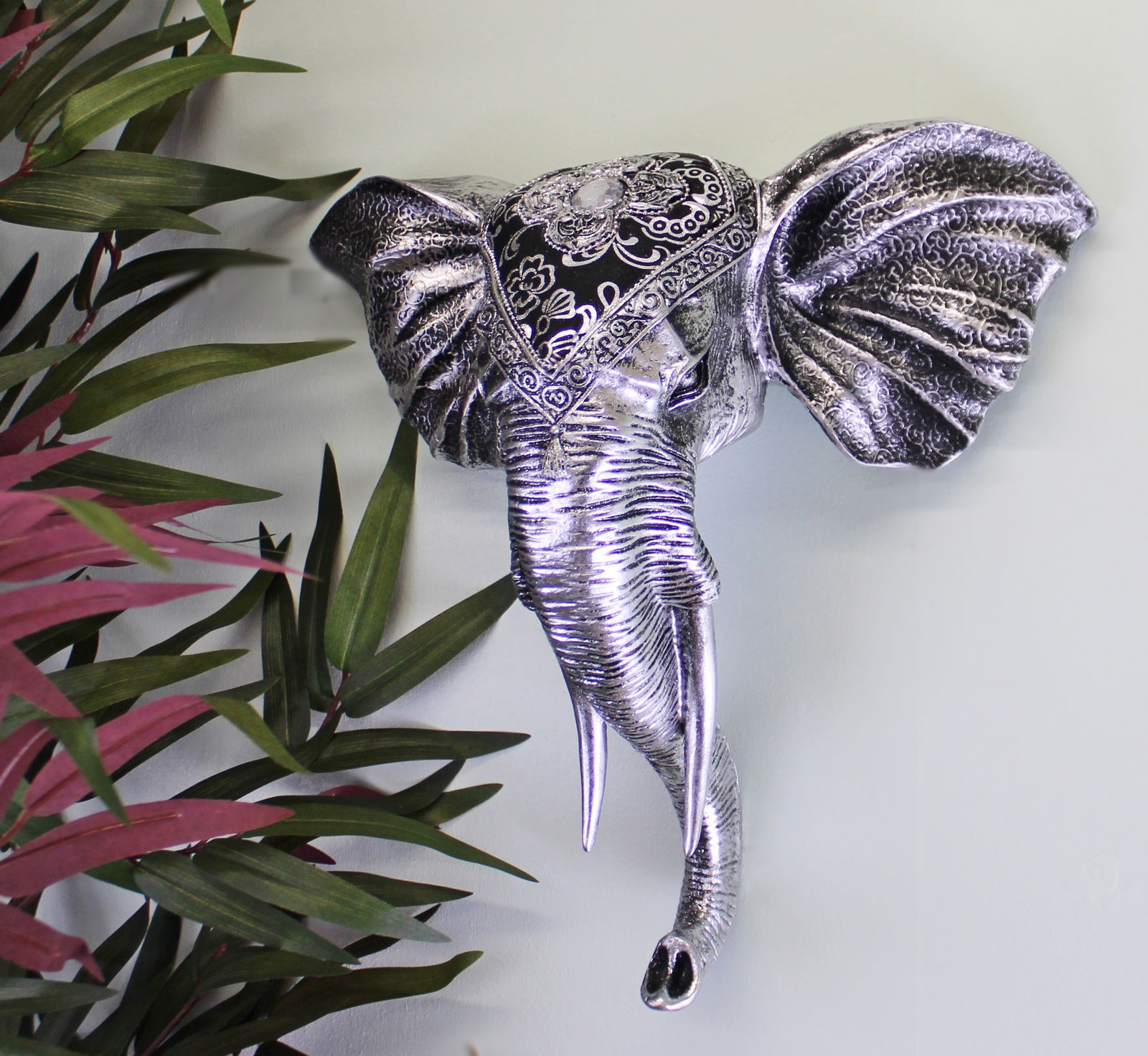 Silver Resin Elephant Head, Wall Hanging Decoration Silver Resin Elephant Head, Wall Hanging Decoration