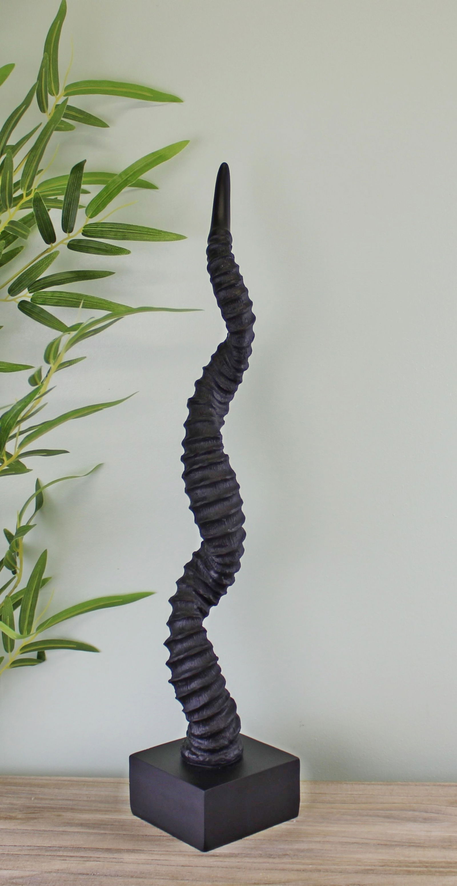 Antelope Horn Sculpture, 50cm Antelope Horn Sculpture, 50cm