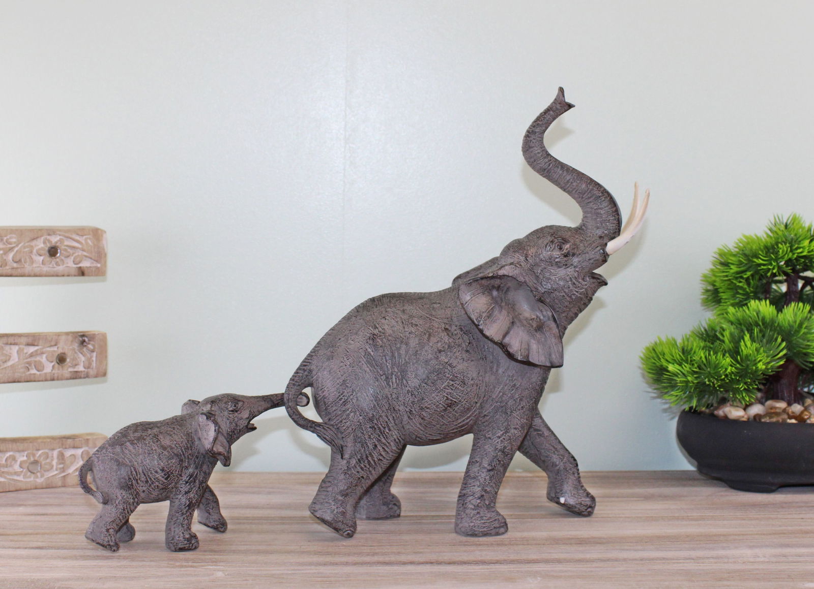 Elephant With Baby Ornament Elephant With Baby Ornament