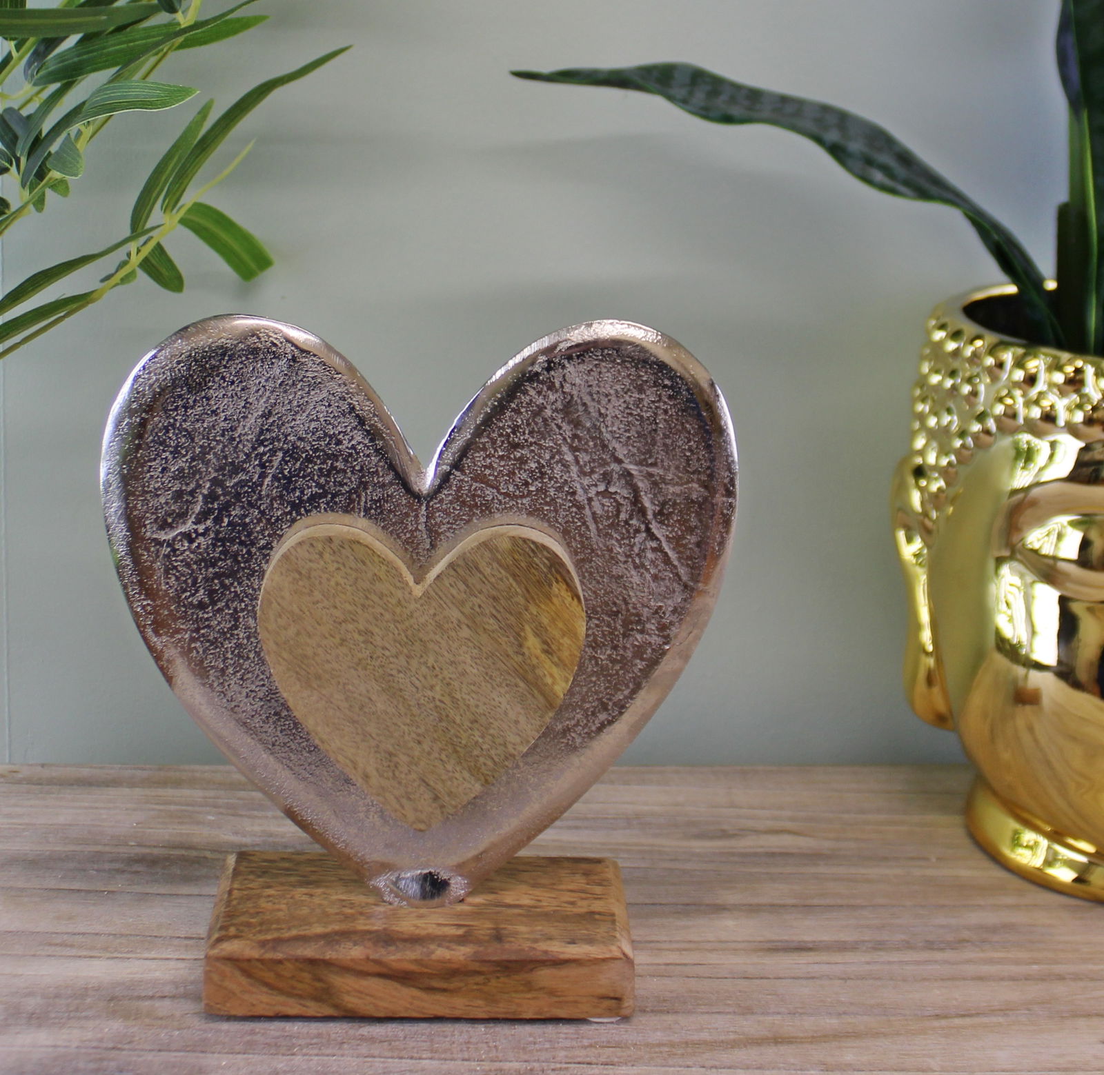 Large Metal and Wood Standing Heart Decoration Large Metal and Wood Standing Heart Decoration