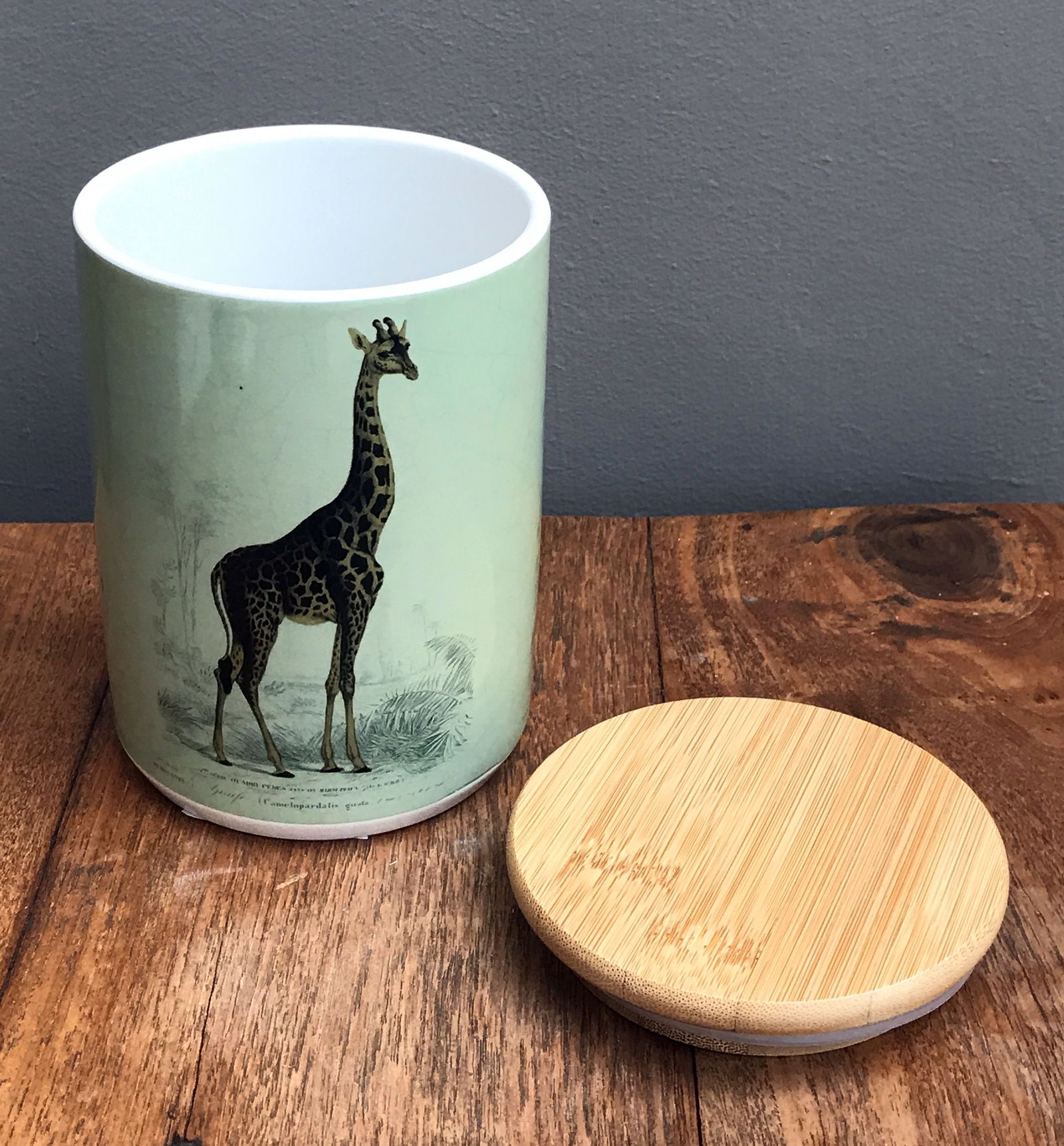 Ceramic Canister With Giraffe Ceramic Canister With Giraffe