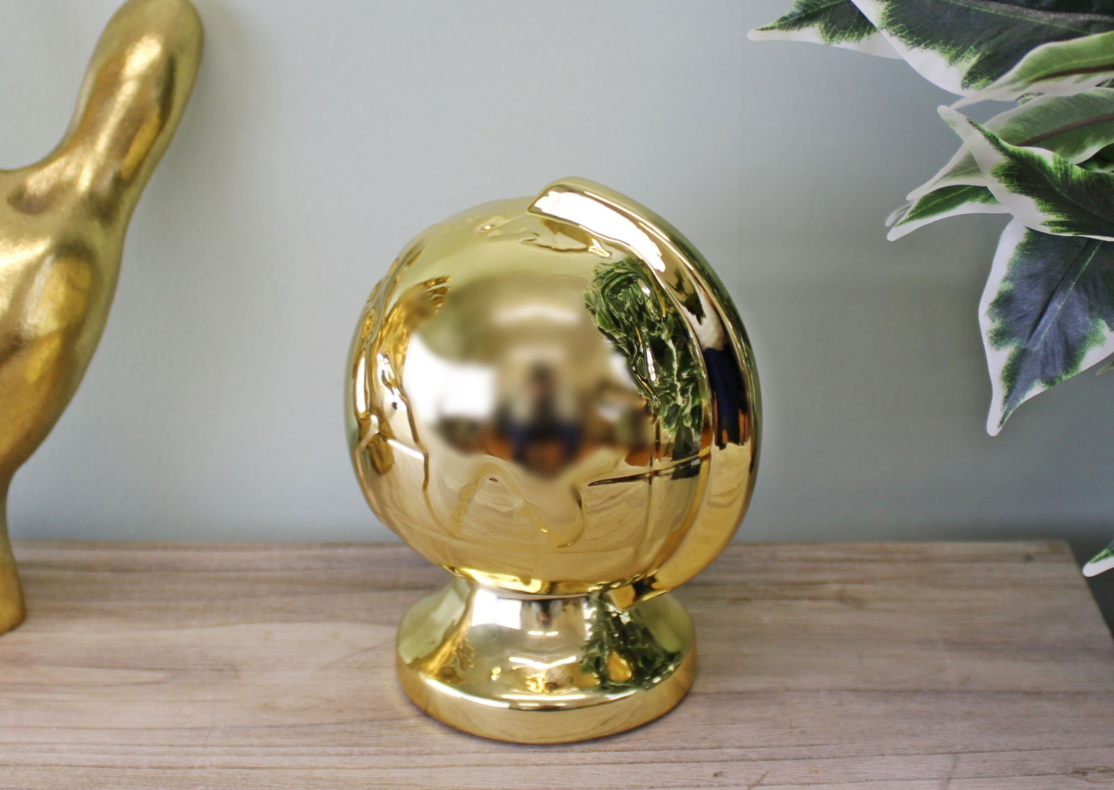 Metallic Gold Ceramic Globe Style Money Box Metallic Gold Ceramic Globe Style Money Box