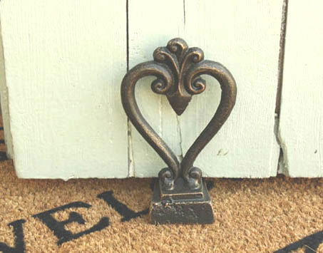 Black & Gold Metal Door Wedge With Heart Design Black & Gold Metal Door Wedge With Heart Design